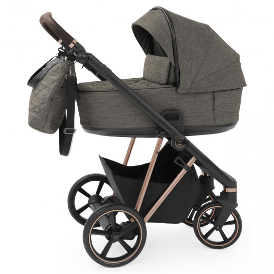 Babystyle Prestige Vogue 12 Piece Travel System Bundle Black Gold Mountain